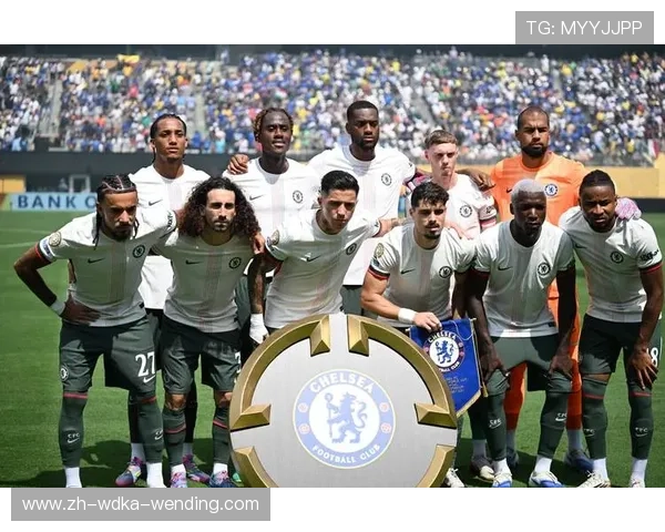 世俱杯球迷文化现象研究：足球如何影响群体认同